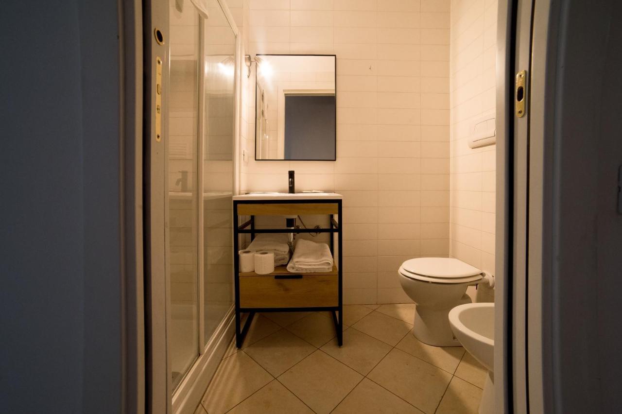 Hbhall Navigli 30 Apartment Milano Exterior foto